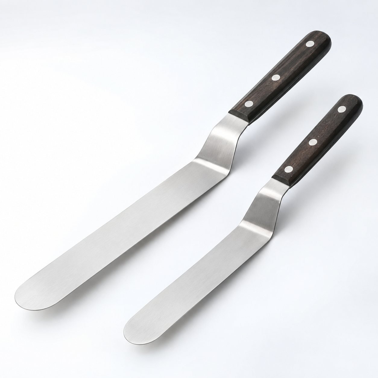 Offset Palette Knife Set, 15 and 25 cm, shown on a plain studio background